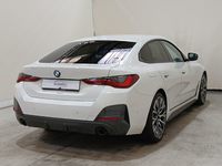 Вид сзади справа