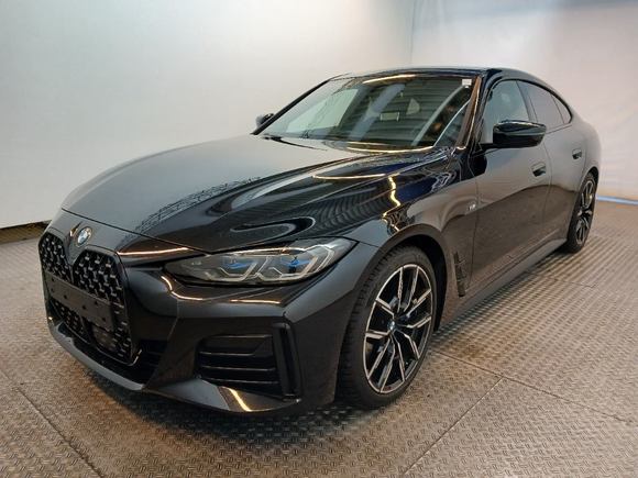 Вид спереди слева