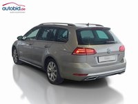 Вид сзади слева