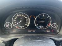 Pohled na přístrojovou desku