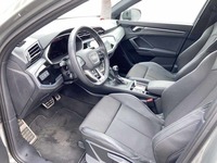 Вид на салон