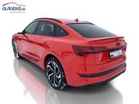 Вид сзади слева