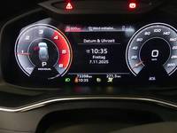 Вид на приборную панель