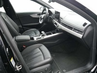 Вид на салон