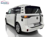 Widok z tyłu po stronie lewej