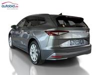 Widok z tyłu po stronie lewej