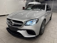 Вид спереди слева