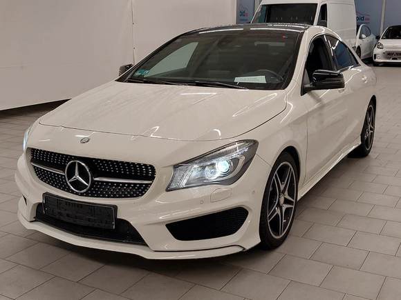 Вид спереди слева