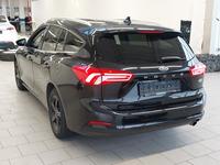 Вид сзади слева