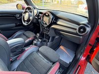 Вид на салон