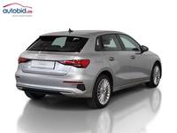 Widok z tyłu po stronie prawej