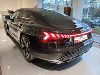 Widok z tyłu po stronie lewej