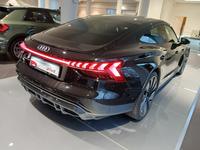 Widok z tyłu po stronie prawej