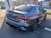 Widok z tyłu po stronie prawej