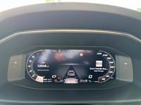 Pohled na přístrojovou desku