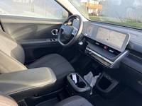 Вид на салон