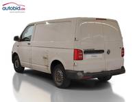 Widok z tyłu po stronie lewej