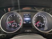 Pogled na kombinovani instrument