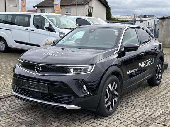 Вид спереди слева