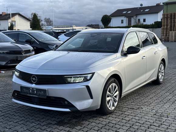 Вид спереди слева