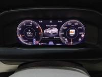 Pohled na přístrojovou desku