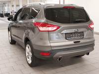 Вид сзади слева