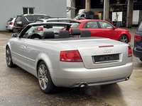 Вид сзади слева