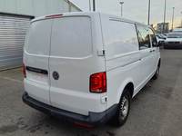 Pogled od pozadi desno