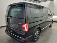 Vaizdas iš galo dešinės