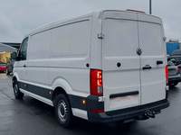 Pogled od pozadi levo