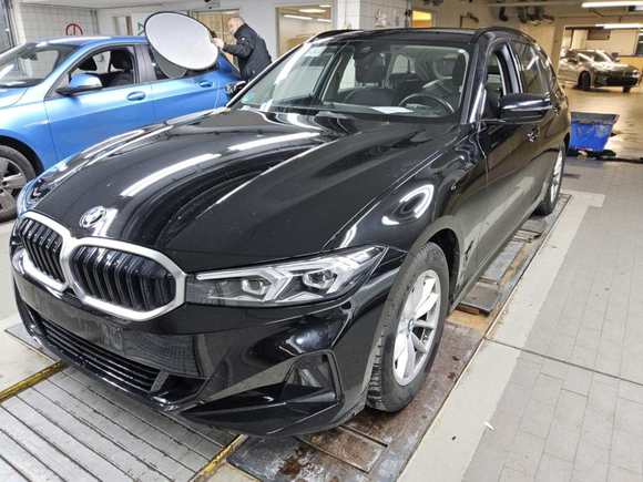 Вид спереди слева