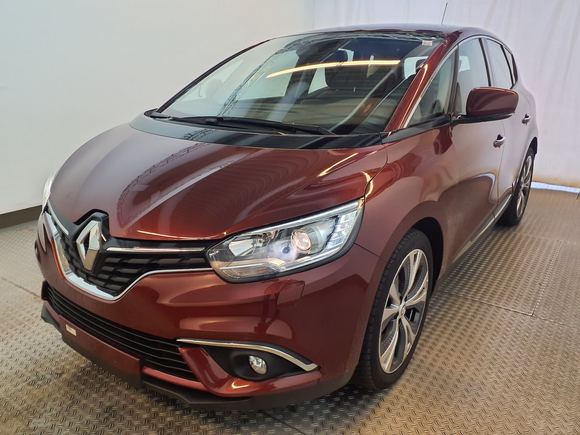 Pogled od napred levo