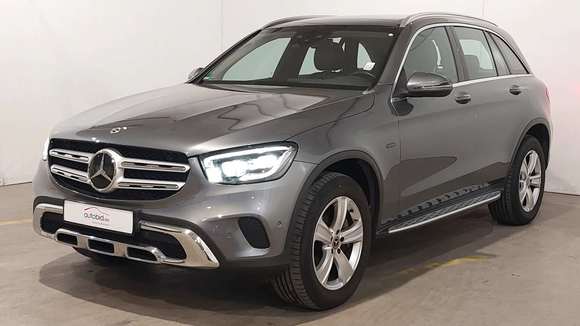 Вид спереди слева