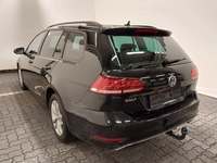 Pogled od pozadi levo