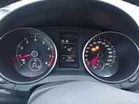 Pogled na kombinovani instrument