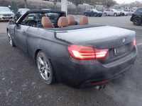 Widok z tyłu po stronie lewej