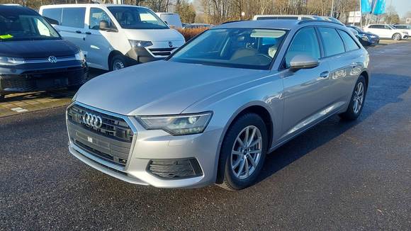 Вид спереди слева