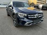 Náhled zpředu zprava