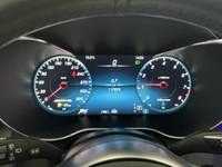 Pohled na přístrojovou desku