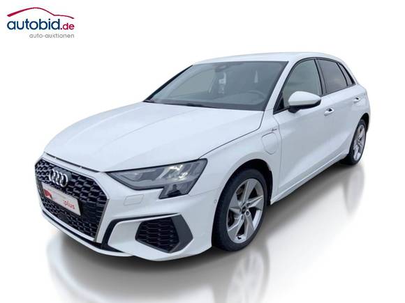 Вид спереди слева