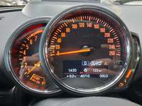 Pogled na kombinovani instrument