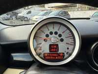 Вид на приборную панель