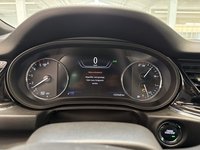 Вид на приборную панель