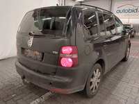 Widok z tyłu po stronie prawej