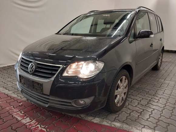 Widok z przodu po stronie lewej