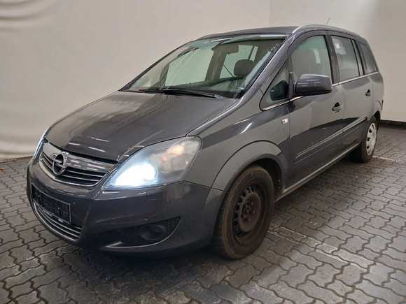 Widok z przodu po stronie lewej