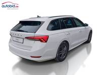 Pogled od pozadi desno