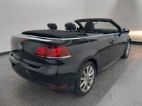 Pogled od pozadi desno