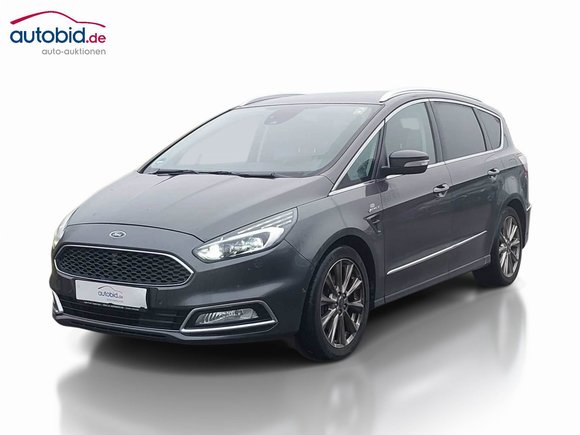 Вид спереди слева