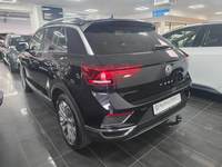 Widok z tyłu po stronie lewej